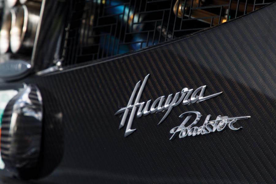 Логотип Pagani Huayra Roadster (94 of 100) 2017 года  (NA) (фото 43 из 61)